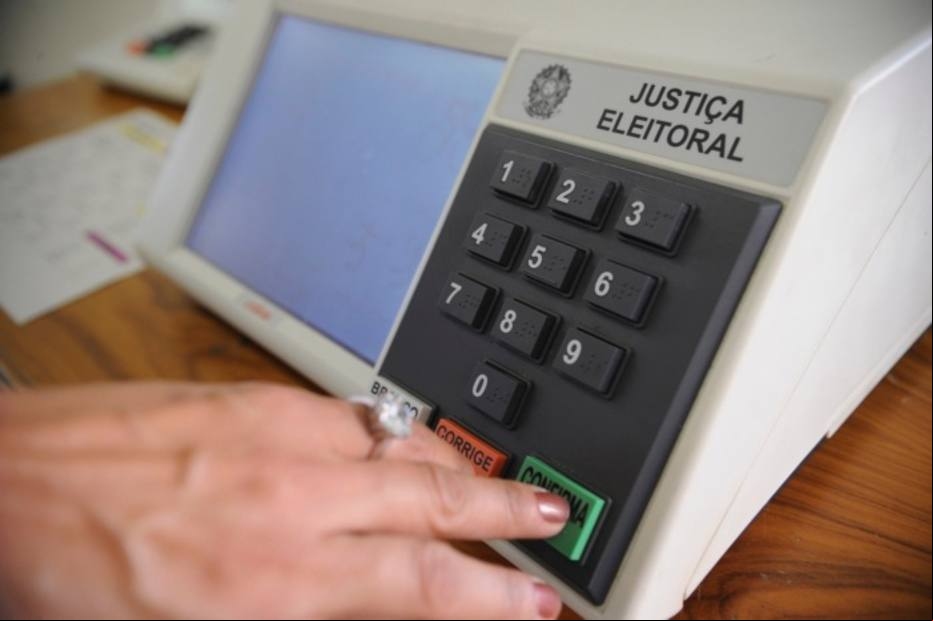 urna-eletronica-voto urna-eletronica-voto